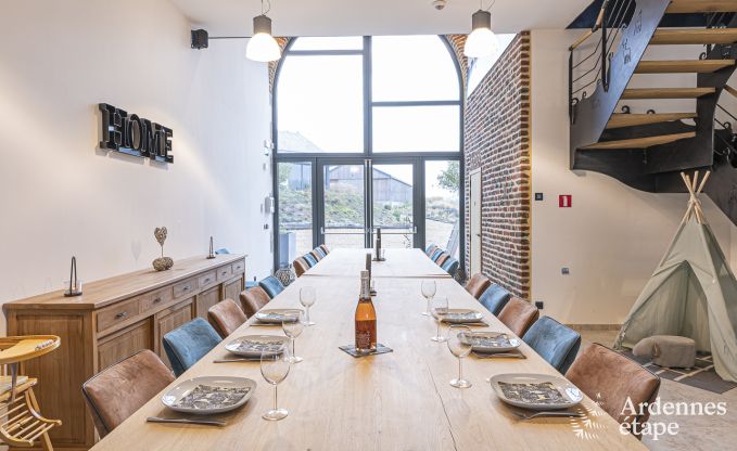 Gite de charme  Couvin pour 18 personnes en Ardenne