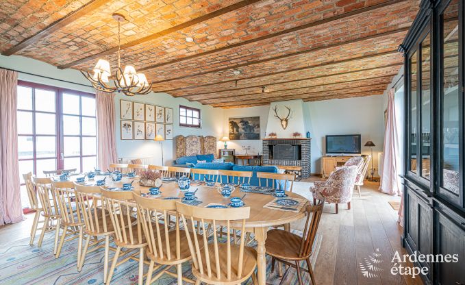 Maison de vacances � Couvin pour 9 personnes en Ardenne