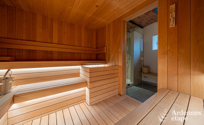 Maison de vacances � Couvin pour 9 personnes en Ardenne