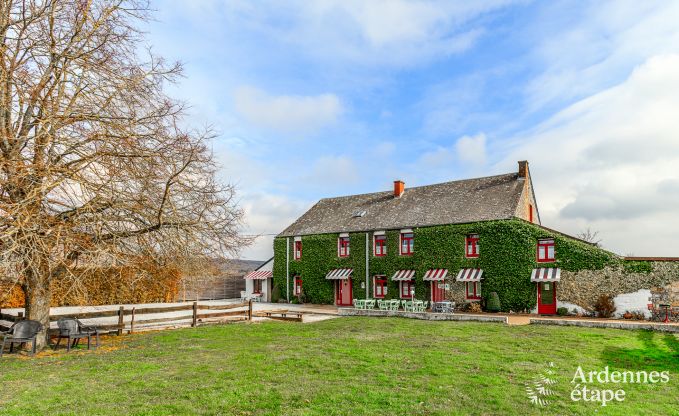Maison de vacances  Couvin pour 15 personnes en Ardenne