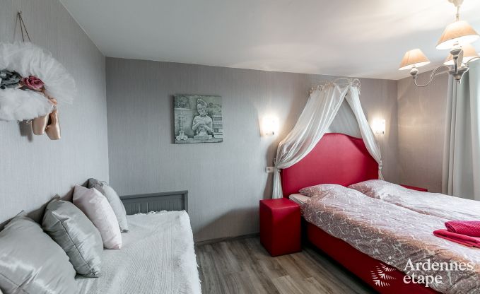 Maison de vacances  Couvin pour 15 personnes en Ardenne