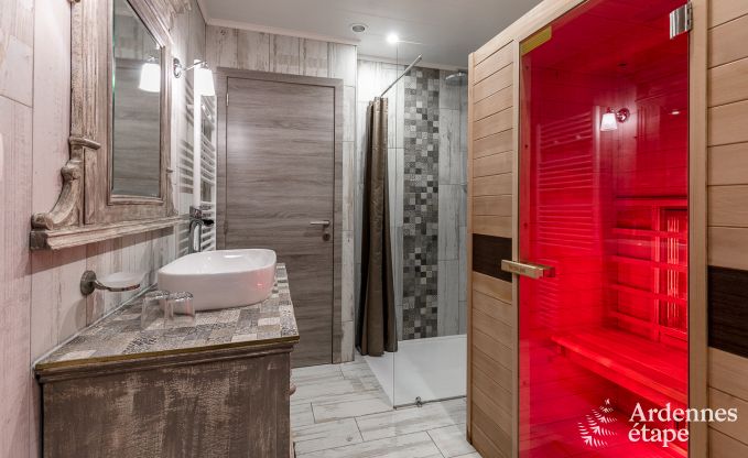 Maison de vacances  Couvin pour 15 personnes en Ardenne