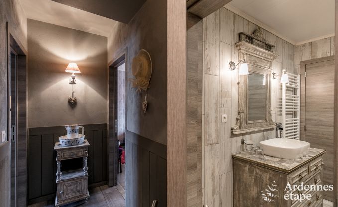 Maison de vacances  Couvin pour 15 personnes en Ardenne