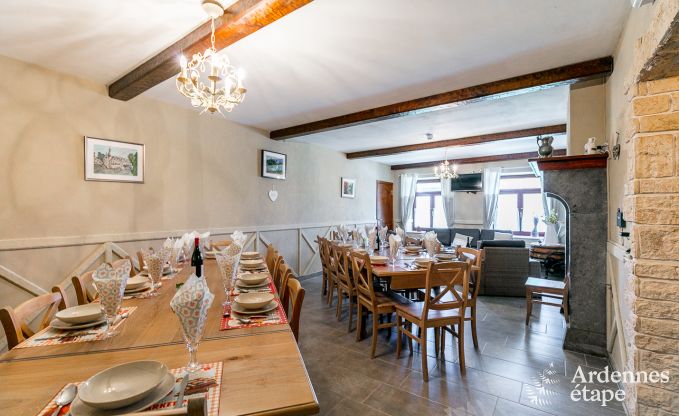 Maison de vacances  Couvin pour 15 personnes en Ardenne