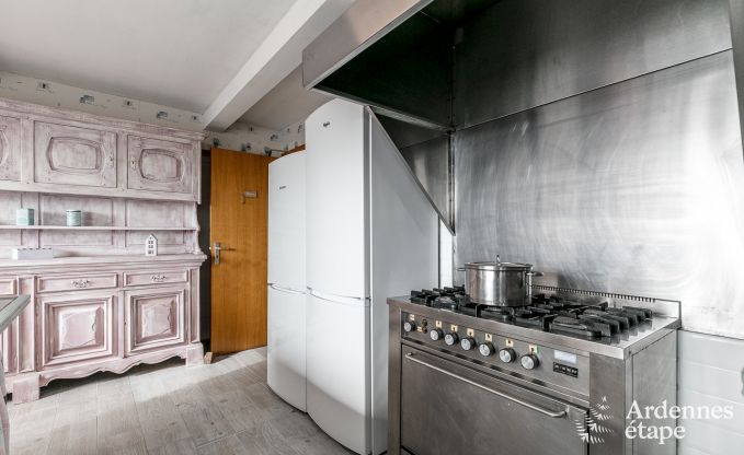 Maison de vacances  Couvin pour 15 personnes en Ardenne