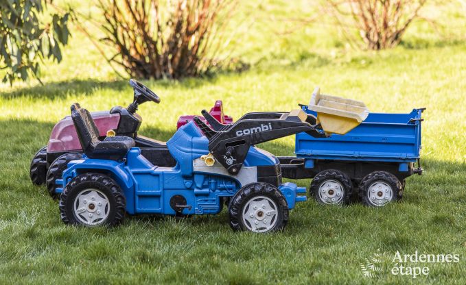 Vacances  la ferme  Couvin pour 18 personnes en Ardenne