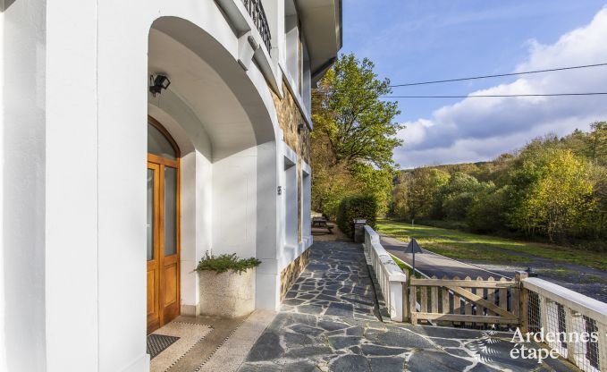 Maison de vacances  Daverdisse pour 19/20 personnes en Ardenne