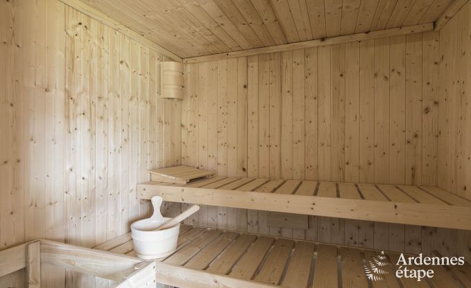 Magnifique gîte pour 15 personnes à Daverdisse avec sauna