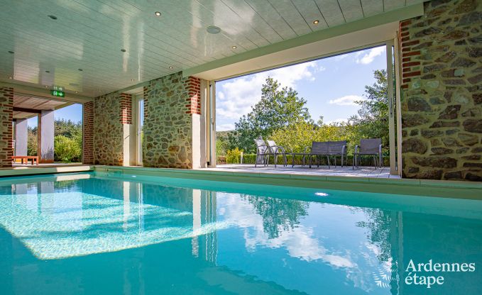 Grande villa de vacances � Daverdisse pour 14 personnes avec 5 chambres et salles de bains, installations de bien-�tre et jardin priv�