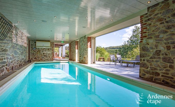 Grande villa de vacances � Daverdisse pour 14 personnes avec 5 chambres et salles de bains, installations de bien-�tre et jardin priv�