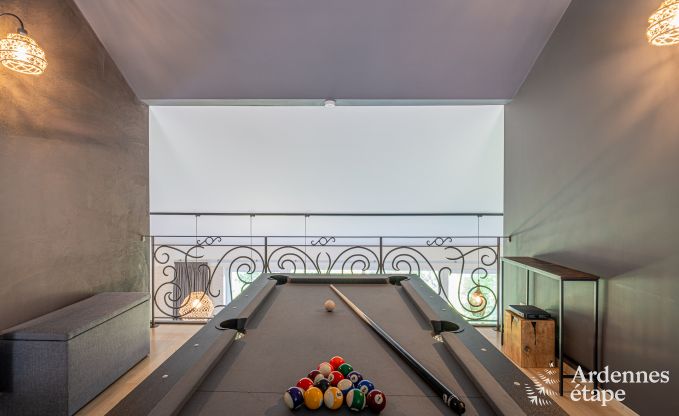 Grande villa de vacances � Daverdisse pour 14 personnes avec 5 chambres et salles de bains, installations de bien-�tre et jardin priv�