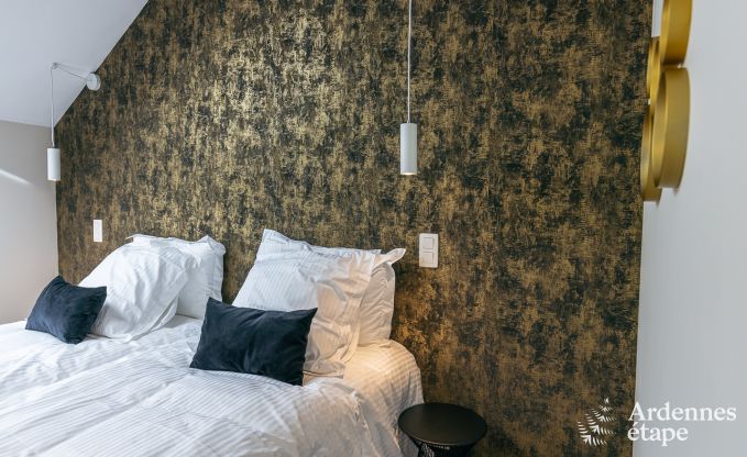 Spacieuse villa de luxe � Daverdisse pour 22 personnes avec 11 chambres, piscine int�rieure, sauna et jacuzzi