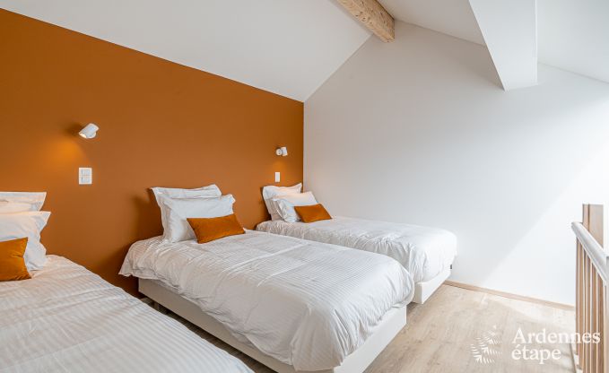 Villa de luxe Daverdisse, 10 chambres, 9 salles de bains, piscine, jacuzzi, sauna, salle de jeux, proche fort et rivire