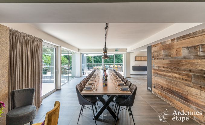 Villa de luxe Daverdisse, 10 chambres, 9 salles de bains, piscine, jacuzzi, sauna, salle de jeux, proche fort et rivire