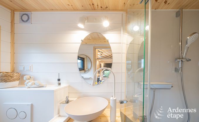 G�te insolite � Dinant pour 2/3 personnes en Ardenne