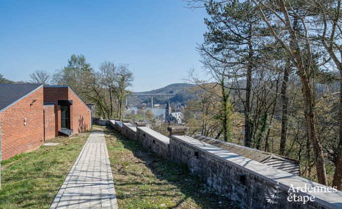 G�te exceptionnel � Dinant pour 50 personnes en Ardenne