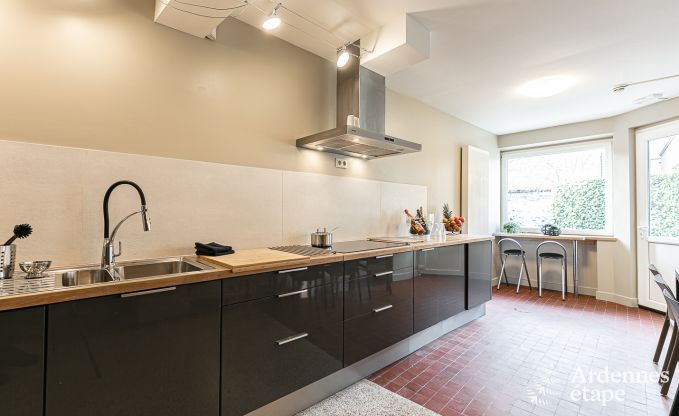 Maison de vacances � Dinant pour 12/14 personnes en Ardenne