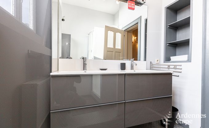 Maison de vacances � Dinant pour 12/14 personnes en Ardenne