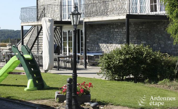 Maison de vacances � Dinant pour 28 personnes en Ardenne