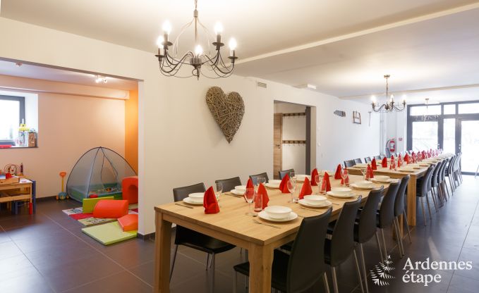Vacances � la ferme � Dinant pour 25 personnes en Ardenne