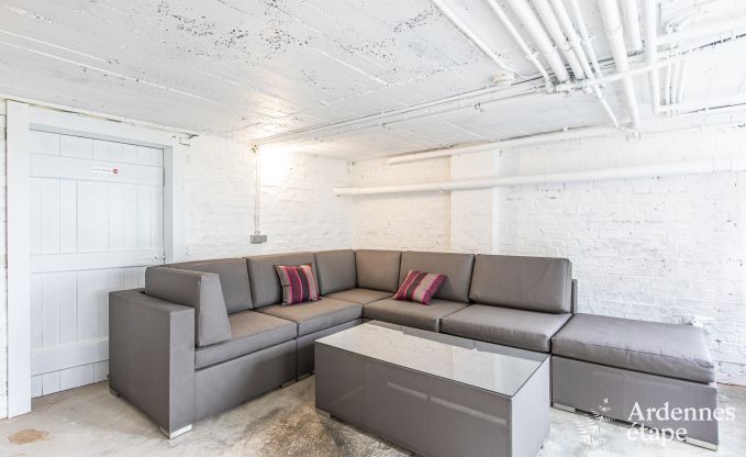 Villa de Luxe � Dinant pour 14 personnes en Ardenne