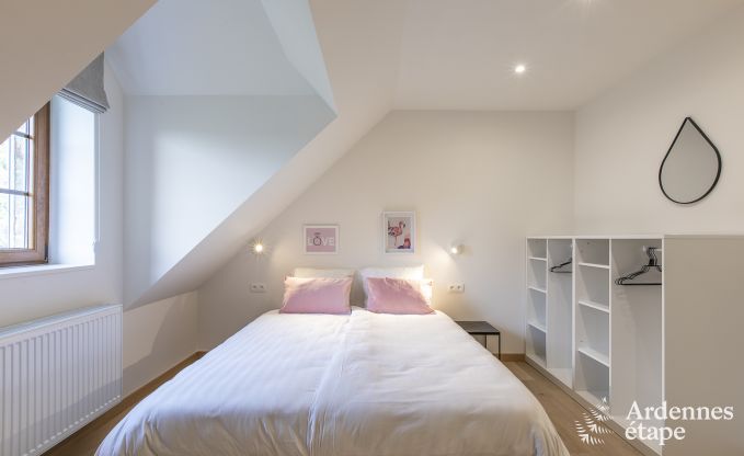 Villa de Luxe � Dinant pour 14 personnes en Ardenne