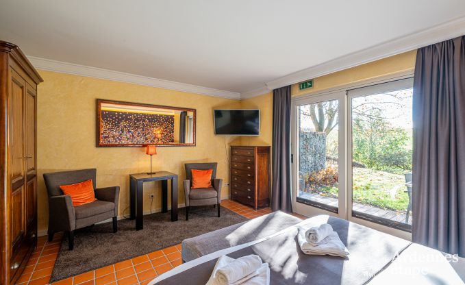 Gite de charme  Dinant pour 20 personnes en Ardenne