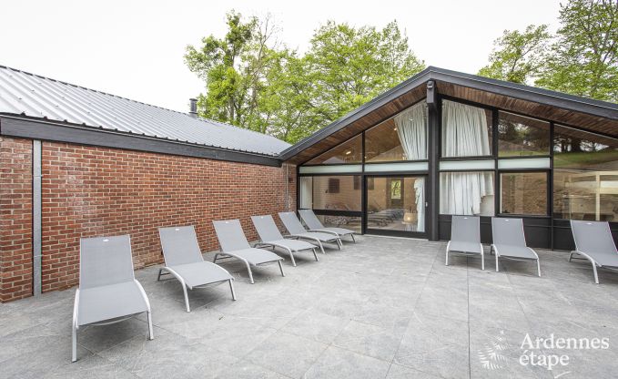 Gte insolite  Dinant pour 33 personnes en Ardenne