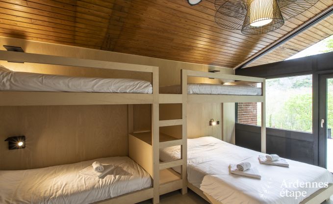 Gte insolite  Dinant pour 33 personnes en Ardenne