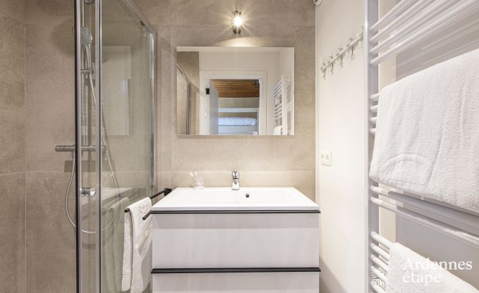 Gte insolite  Dinant pour 33 personnes en Ardenne