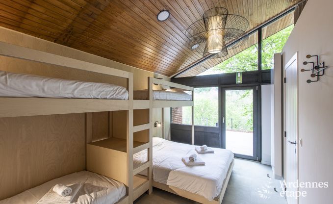 Gte insolite  Dinant pour 33 personnes en Ardenne