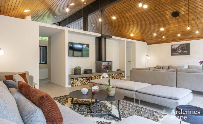 Gte insolite  Dinant pour 33 personnes en Ardenne