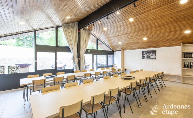 Gte insolite  Dinant pour 33 personnes en Ardenne