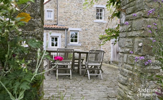 Maison de vacances � Dinant pour 14 personnes en Ardenne