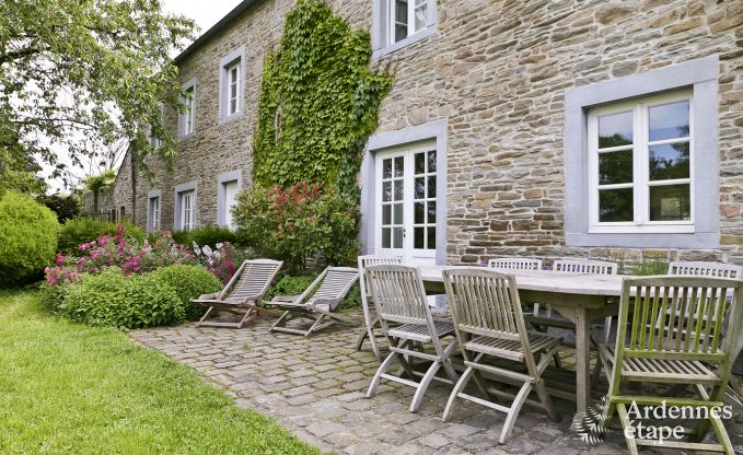 Maison de vacances � Dinant pour 12 personnes en Ardenne