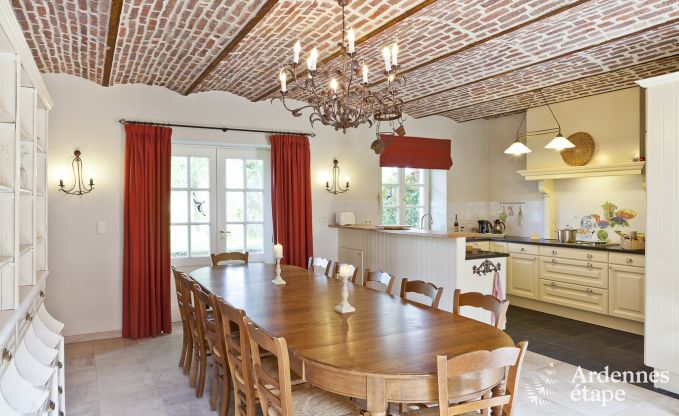 Maison de vacances � Dinant pour 12 personnes en Ardenne