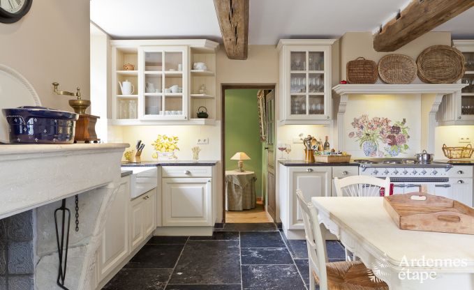 Maison de vacances � Dinant pour 26 personnes en Ardenne