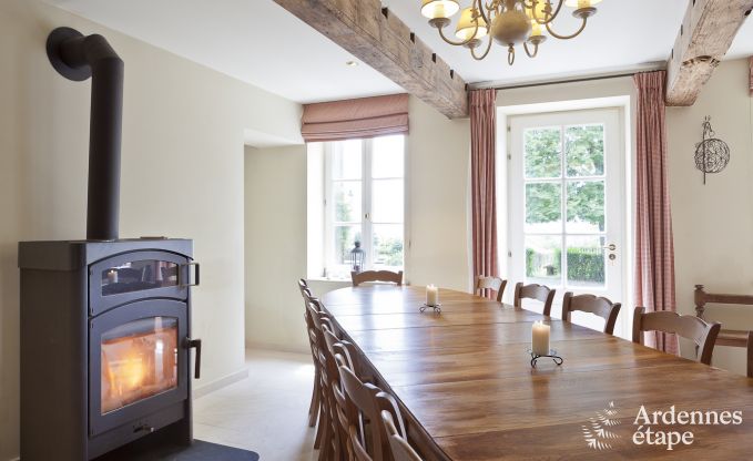Maison de vacances � Dinant pour 26 personnes en Ardenne