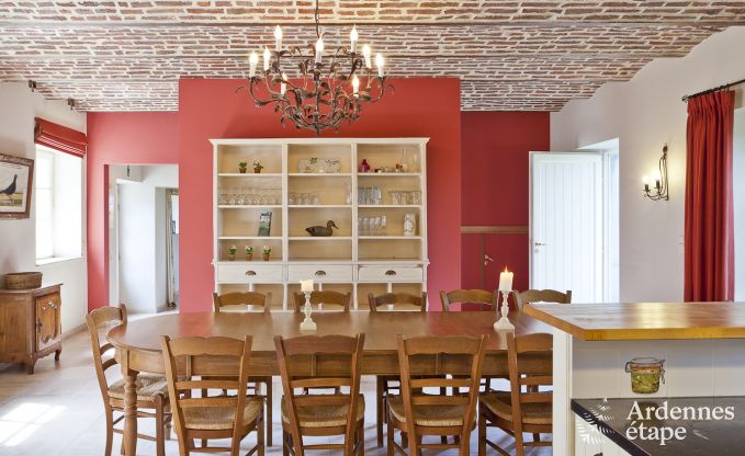 Maison de vacances � Dinant pour 26 personnes en Ardenne