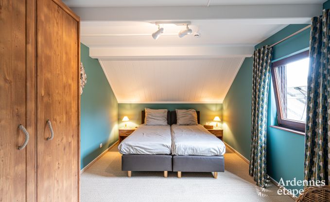 Chalet spacieux pour 14 personnes � Dion, Ardenne, 5 chambres, jardin privatif, terrasse avec vue, salle de jeux et confort optimal