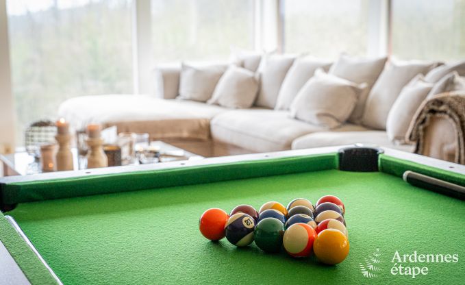 Chalet spacieux pour 14 personnes � Dion, Ardenne, 5 chambres, jardin privatif, terrasse avec vue, salle de jeux et confort optimal