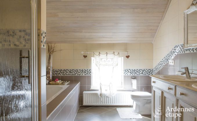 Maison de vacances � Doische (Dinant) pour 8 personnes en Ardenne