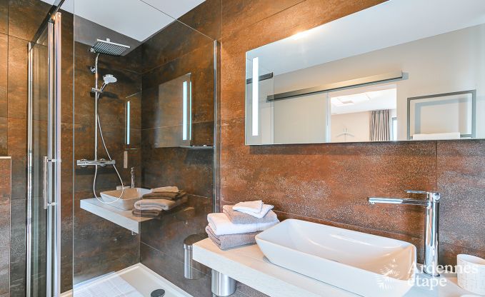 Maison de vacances � Doische pour 15 personnes en Ardenne