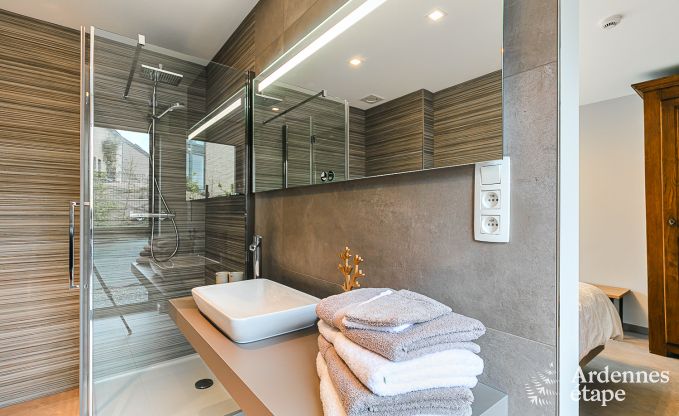 Maison de vacances � Doische pour 15 personnes en Ardenne