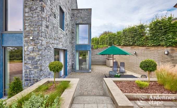 Maison de vacances  Doische : sjour confortable pour 19 personnes avec salle de jeux, jardin priv et proche de Dinant