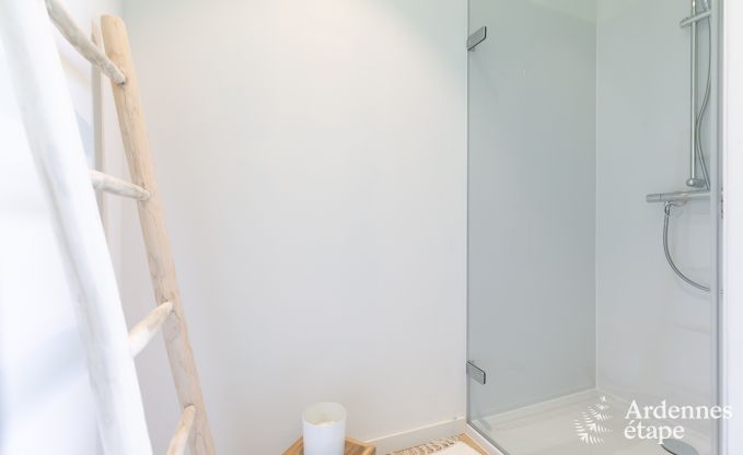 Maison de vacances  Doische pour 16/18 personnes en Ardenne