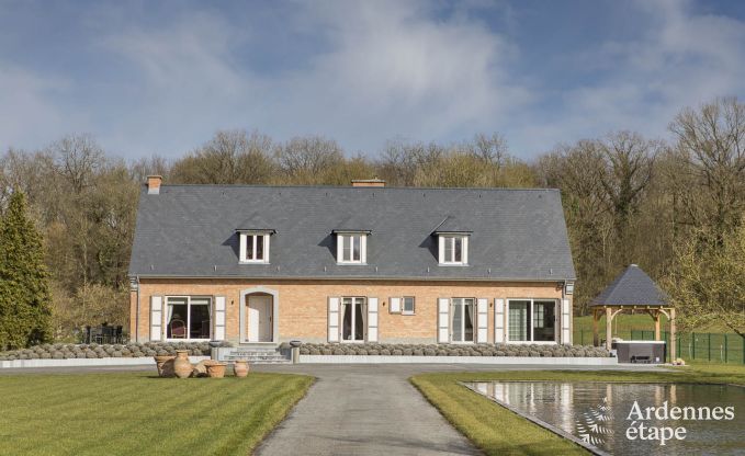Villa de Luxe à Doische pour 9 personnes en Ardenne