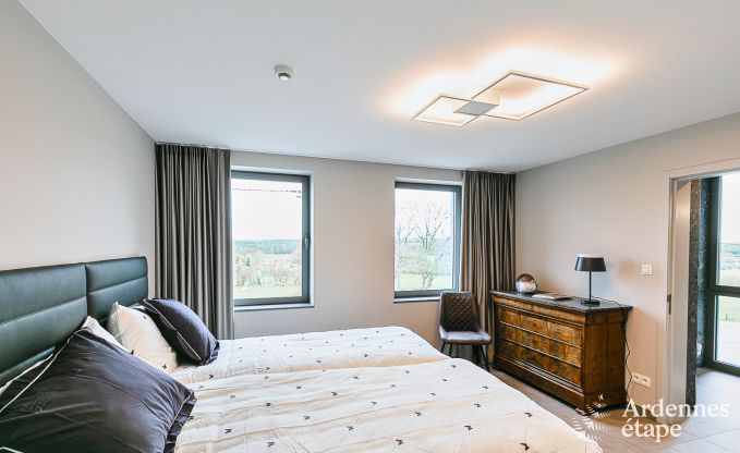 Maison de vacances  Doische : sjour confortable pour 19 personnes avec salle de jeux, jardin priv et proche de Dinant