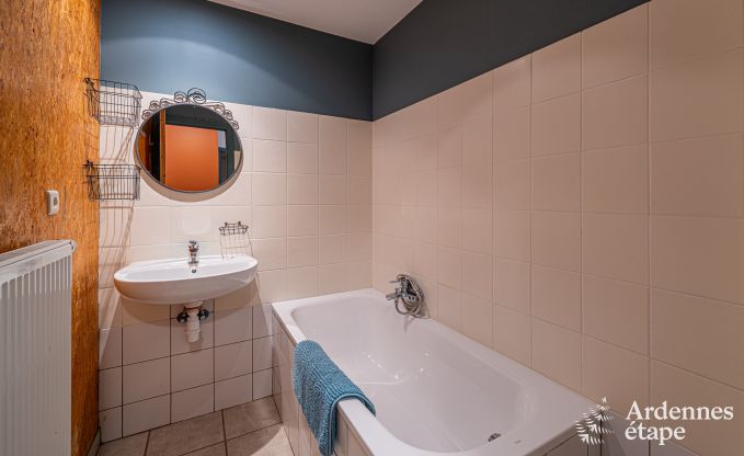 Maison de vacances � Drubuy (M�an), Ardenne, 7 chambres, 3 salles de bain, 19 personnes, jardin privatif, �quipements enfants et loisirs