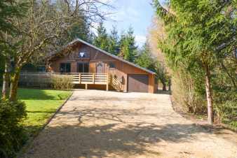 Chaleureux chalet en bois à Durbuy pour 6/8 personnes en Ardenne